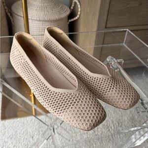 Vivian  Square-Toe V-Cut Mesh Flats (Margot 2.0) Size 39 (8.5 US)